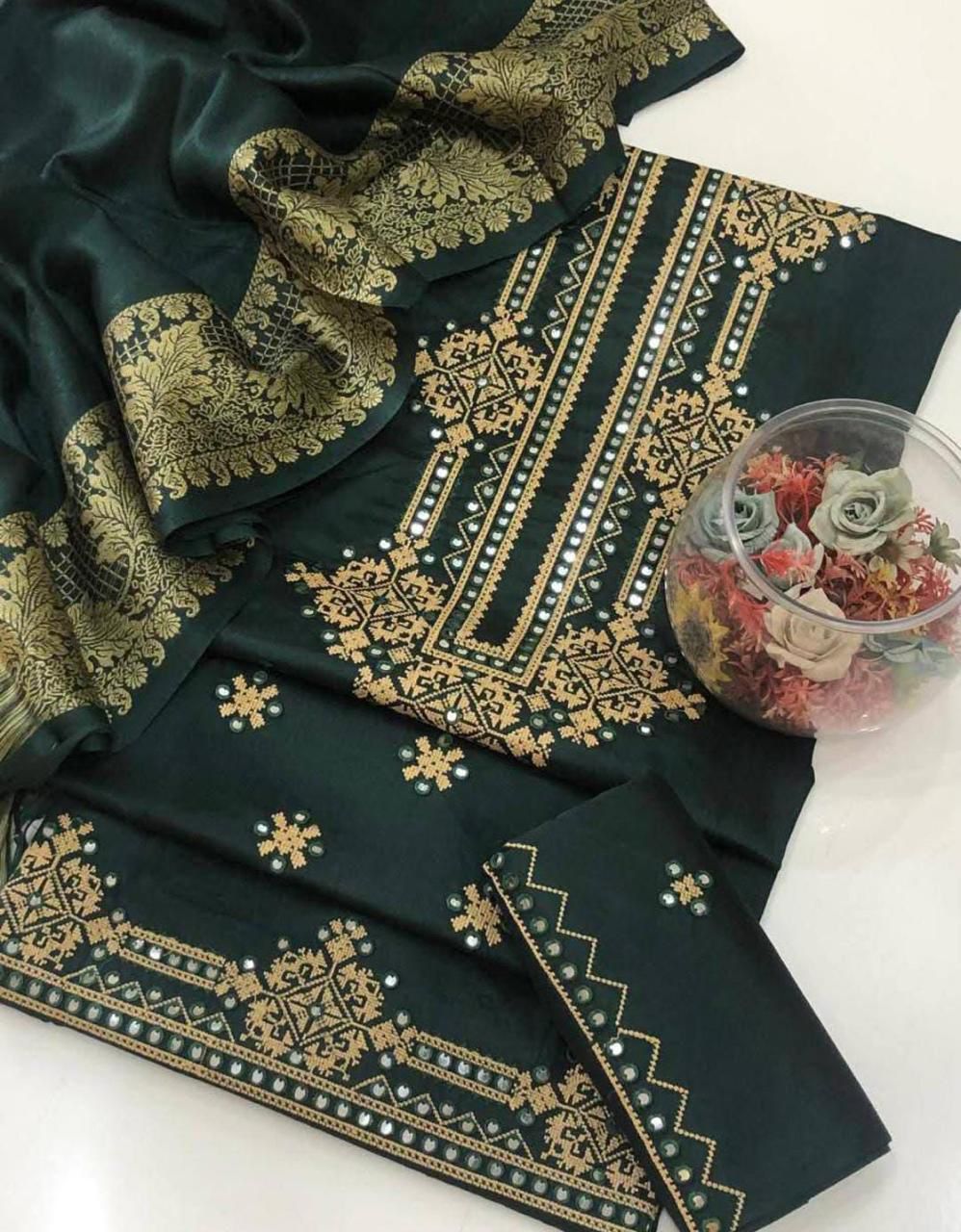 EMBROIDERED SUSI 3mm INDIAN BANARSI unstitced 3pc✓